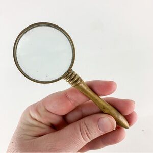 Vintage Antique Brass Handheld Magnifying Glass Turned Handle Hollywood Regency